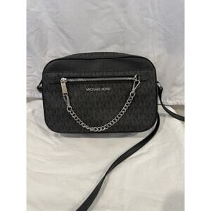 Michael Kors Jet Set Crossbody In Black